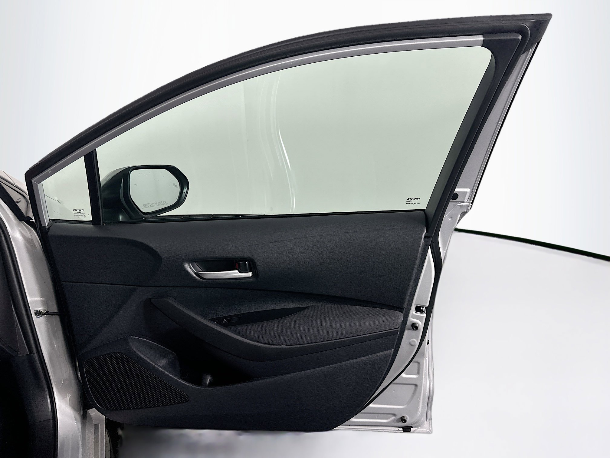 Used 2026 Toyota Corolla SE FWD image 31