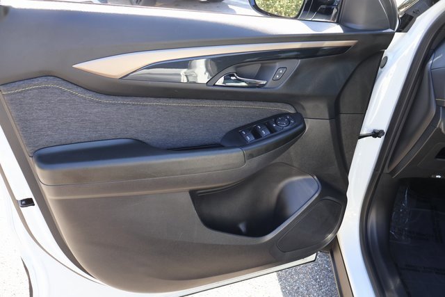 Used 2024 Chevrolet TrailBlazer ACTIV w/ Driver Confidence Package image 12