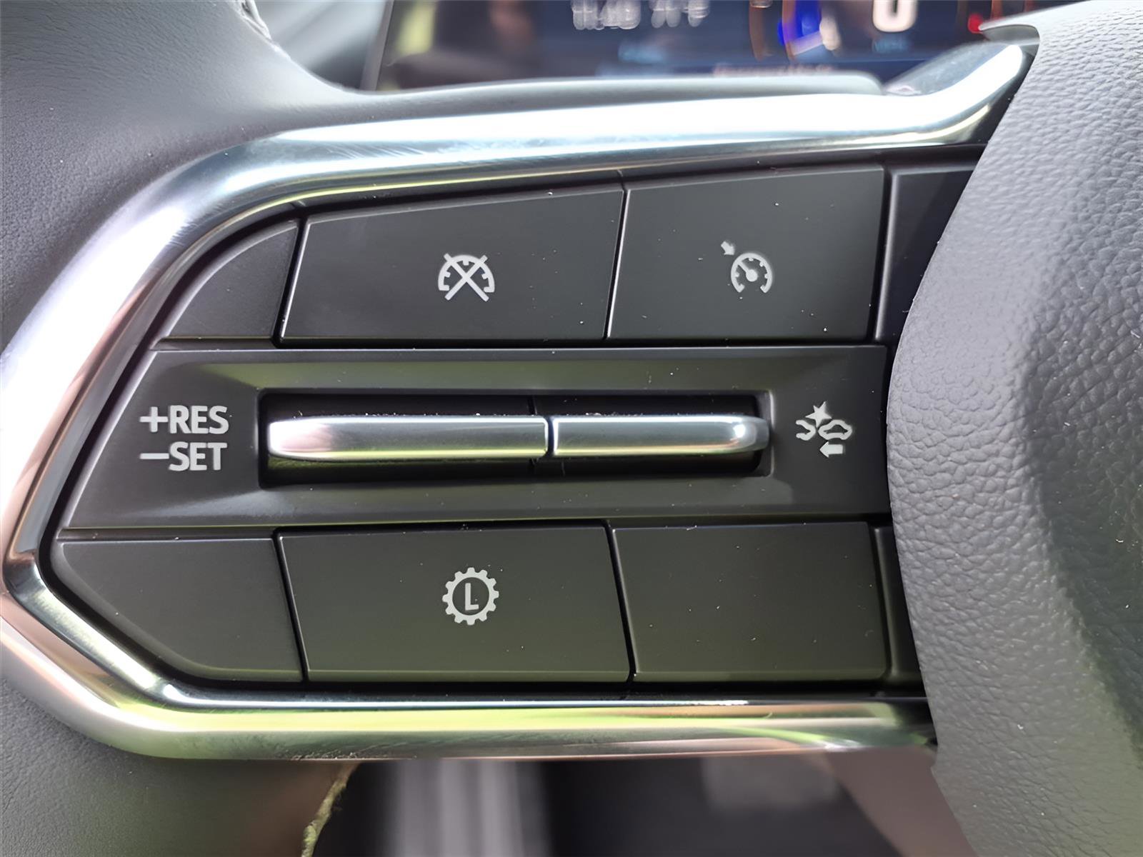 New 2026 Chevrolet Traverse LT w/ Sun and Wheel Package image 19