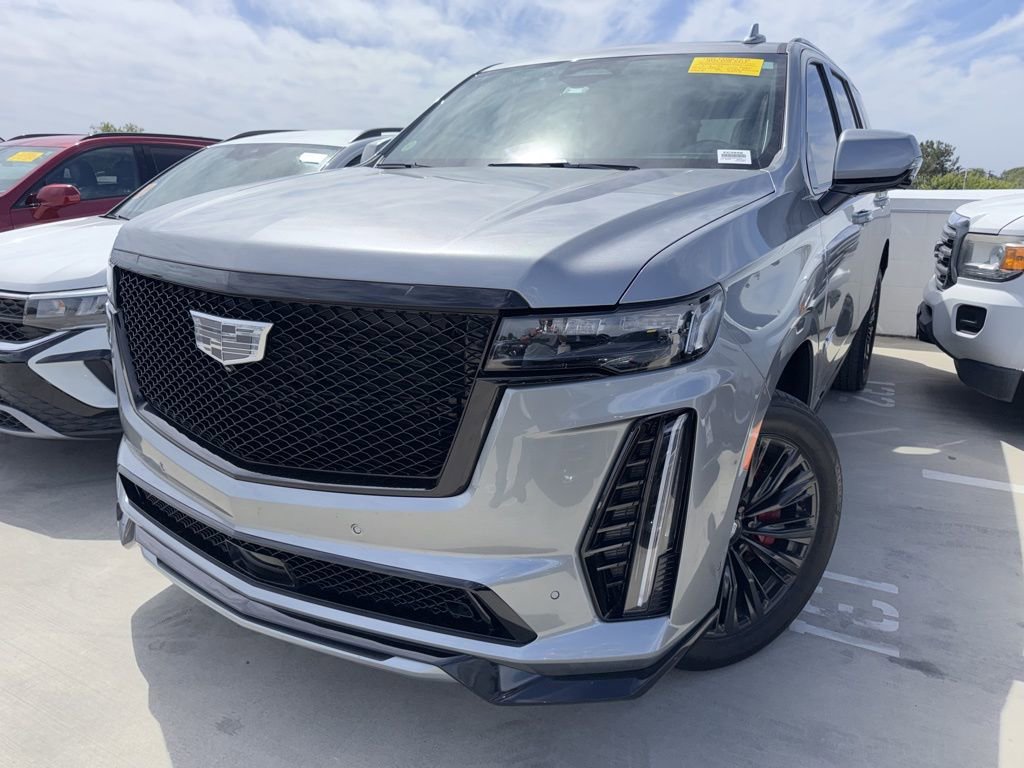 Certified 2023 Cadillac Escalade V w/ LPO, ONYX Package image 2