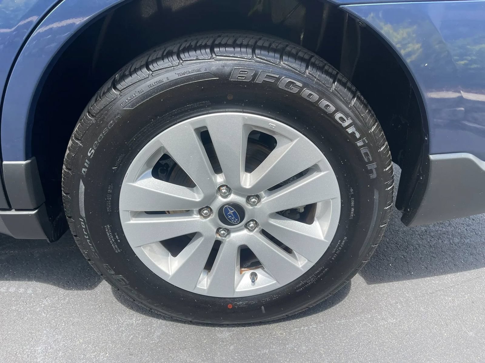 Used 2019 Subaru Outback 2.5i Premium AWD/4WD image 24