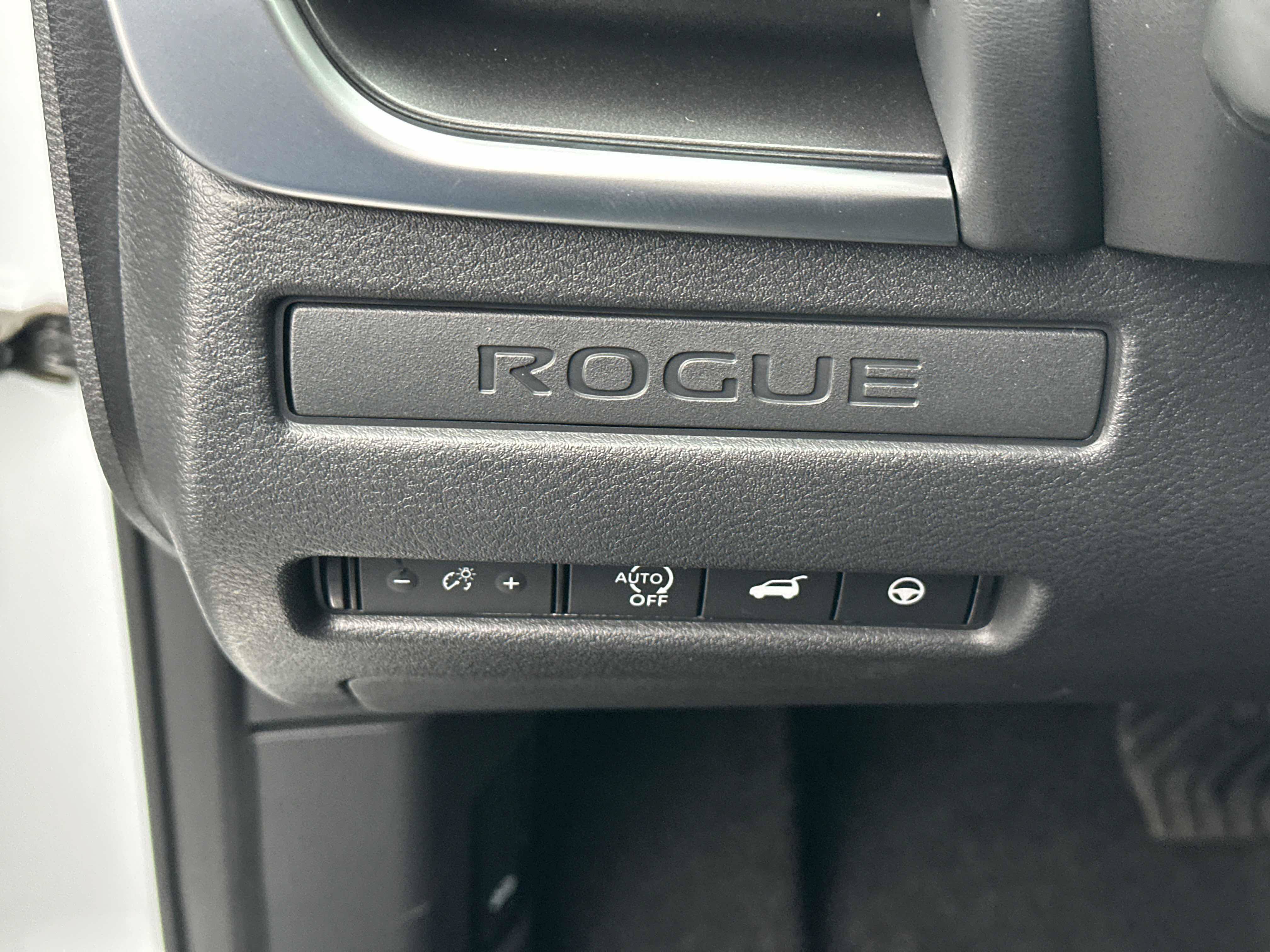 New 2027 Nissan Rogue SV AWD/4WD image 19
