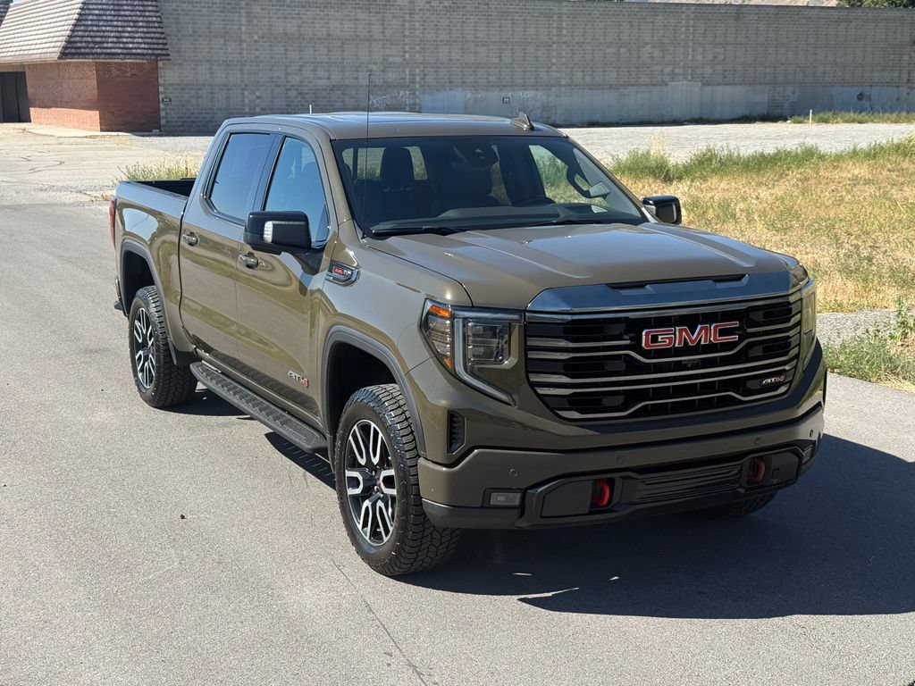 Used 2023 GMC Sierra 1500 AT4 w/ Technology Package AWD/4WD image 2