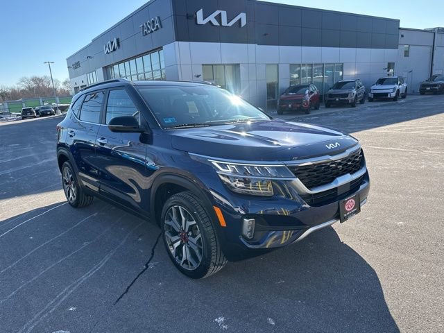 Used 2023 Kia Seltos SX