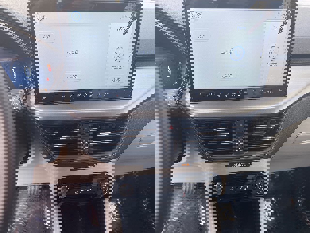 New 2026 Ford Escape Active w/ Active Premium Tech Pack image 19