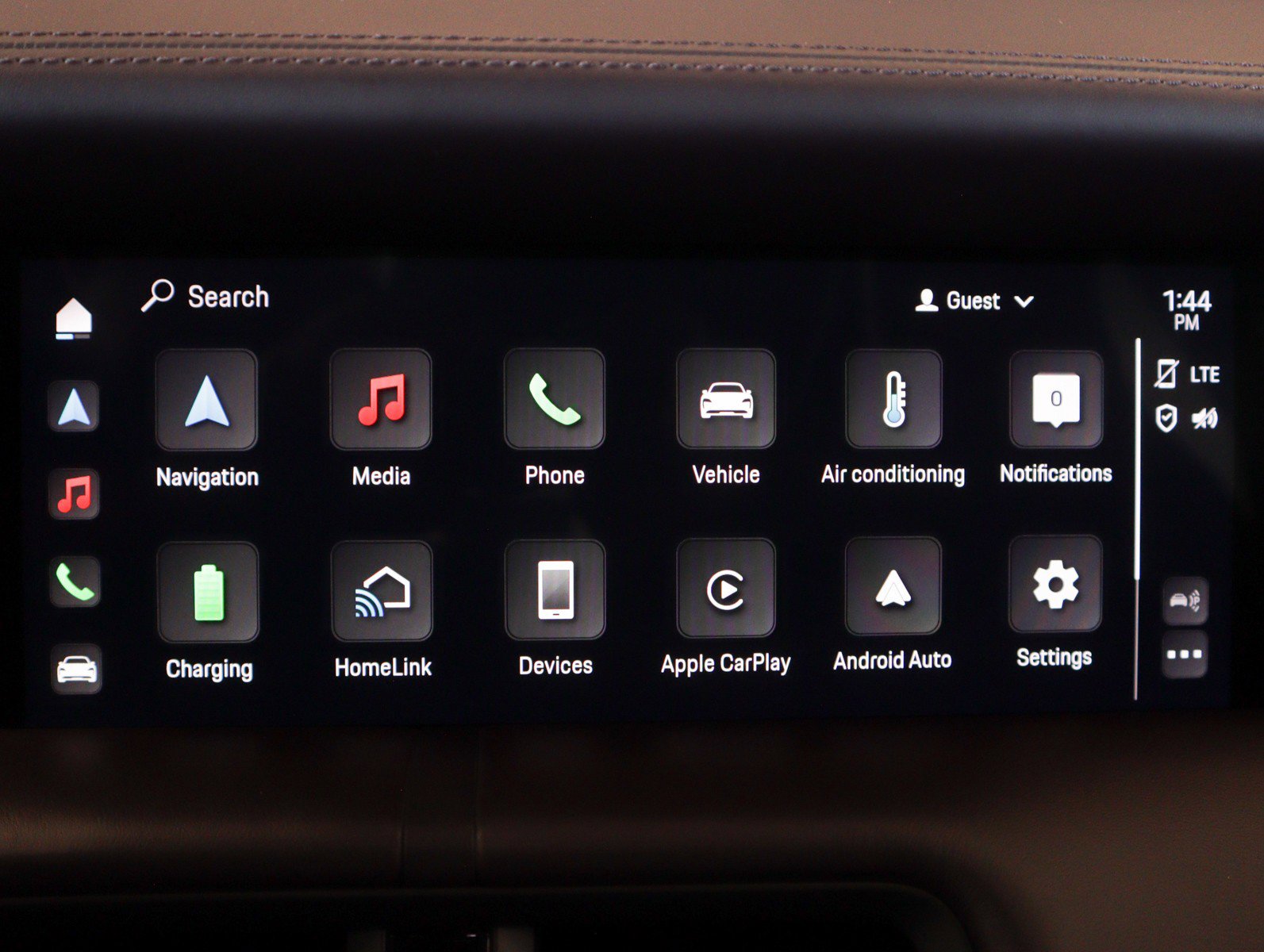 Used 2021 Porsche Taycan 4 Cross Turismo image 21