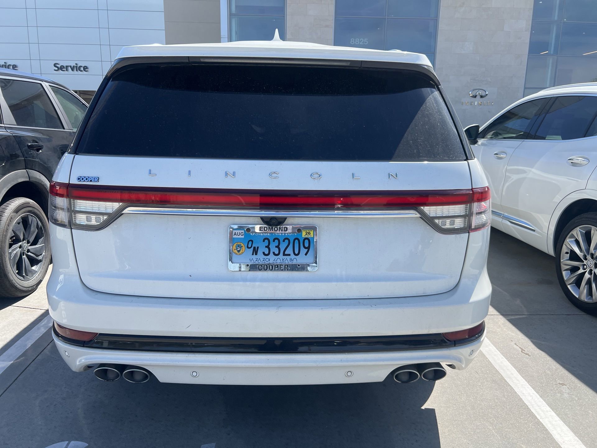 Used 2020 Lincoln Aviator Grand Touring w/ Equipment Group 301A image 4