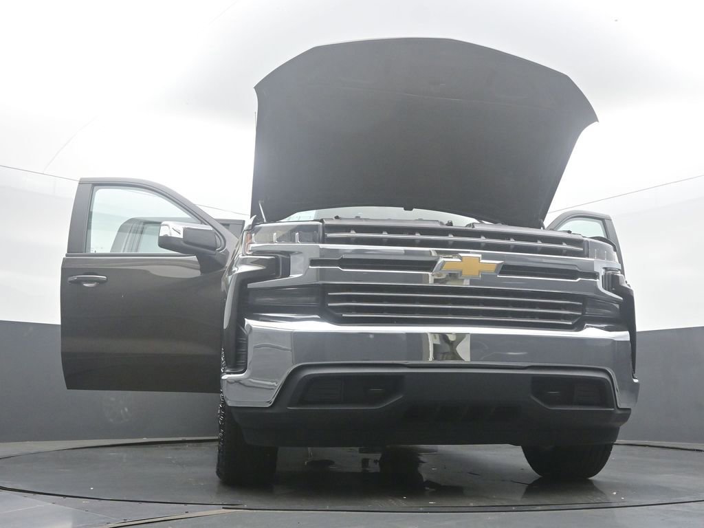 Used 2021 Chevrolet Silverado 1500 LT AWD/4WD image 56