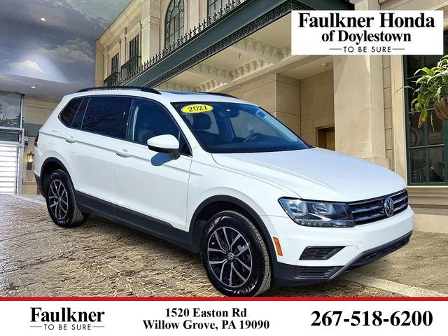 Used 2021 Volkswagen Tiguan SE w/ Panoramic Sunroof Package