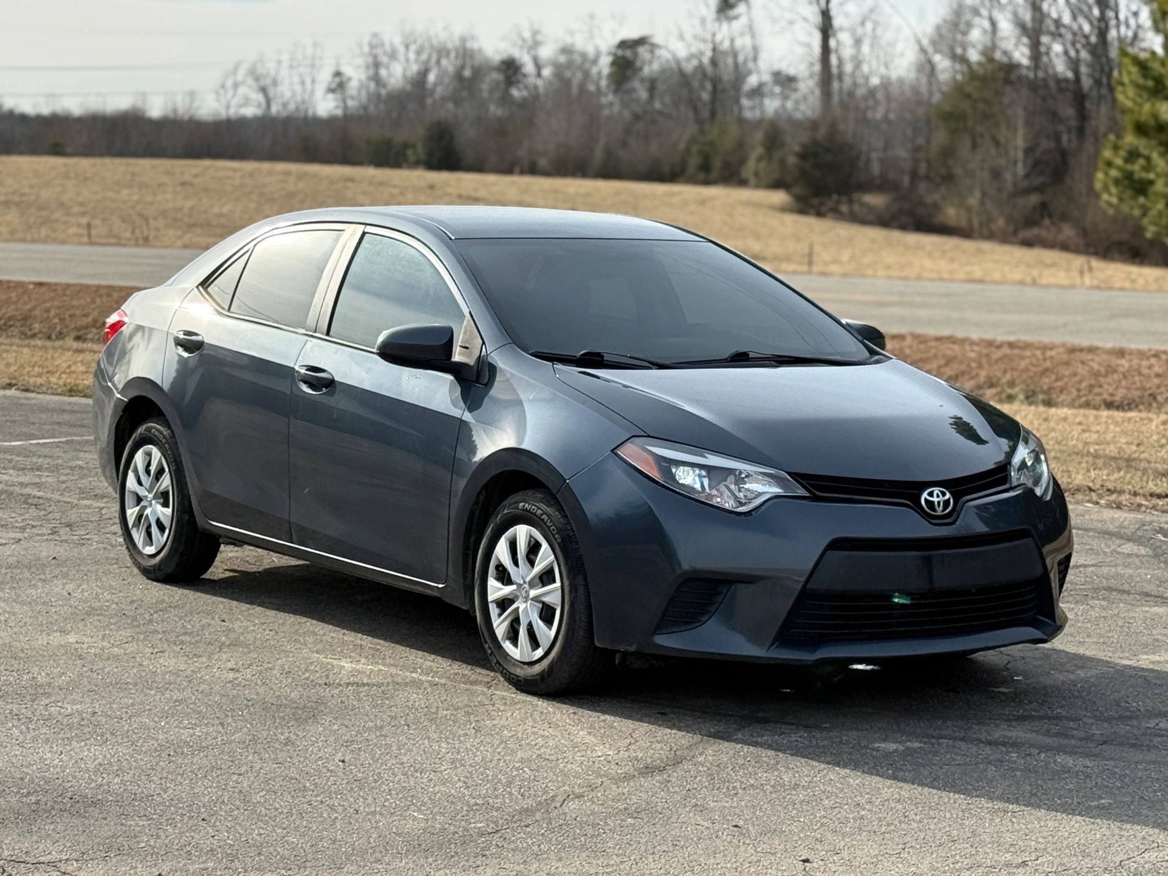 Used 2015 Toyota Corolla L FWD image 1