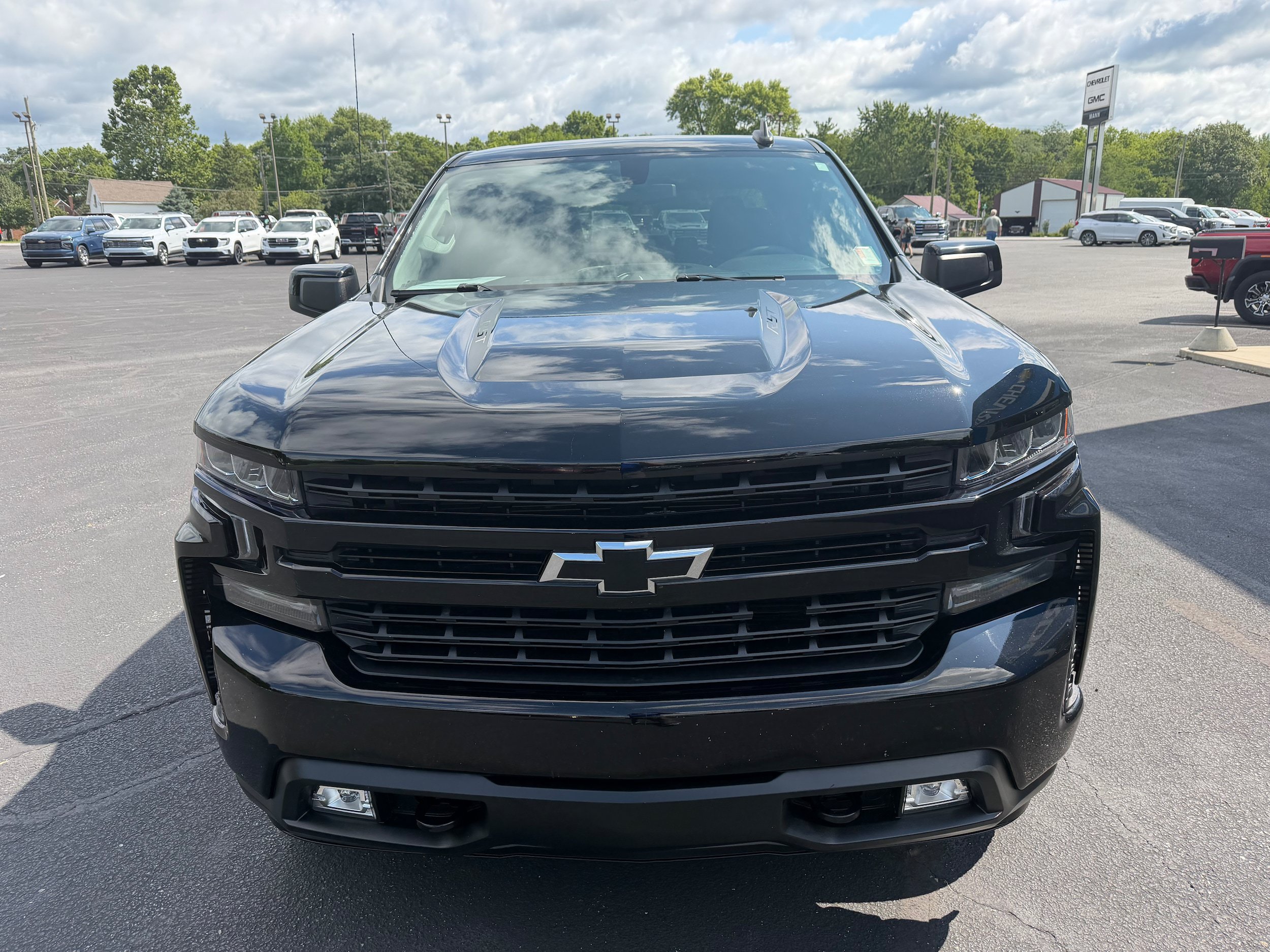 Used 2022 Chevrolet Silverado 1500 RST w/ Bed Protection Package AWD/4WD image 10