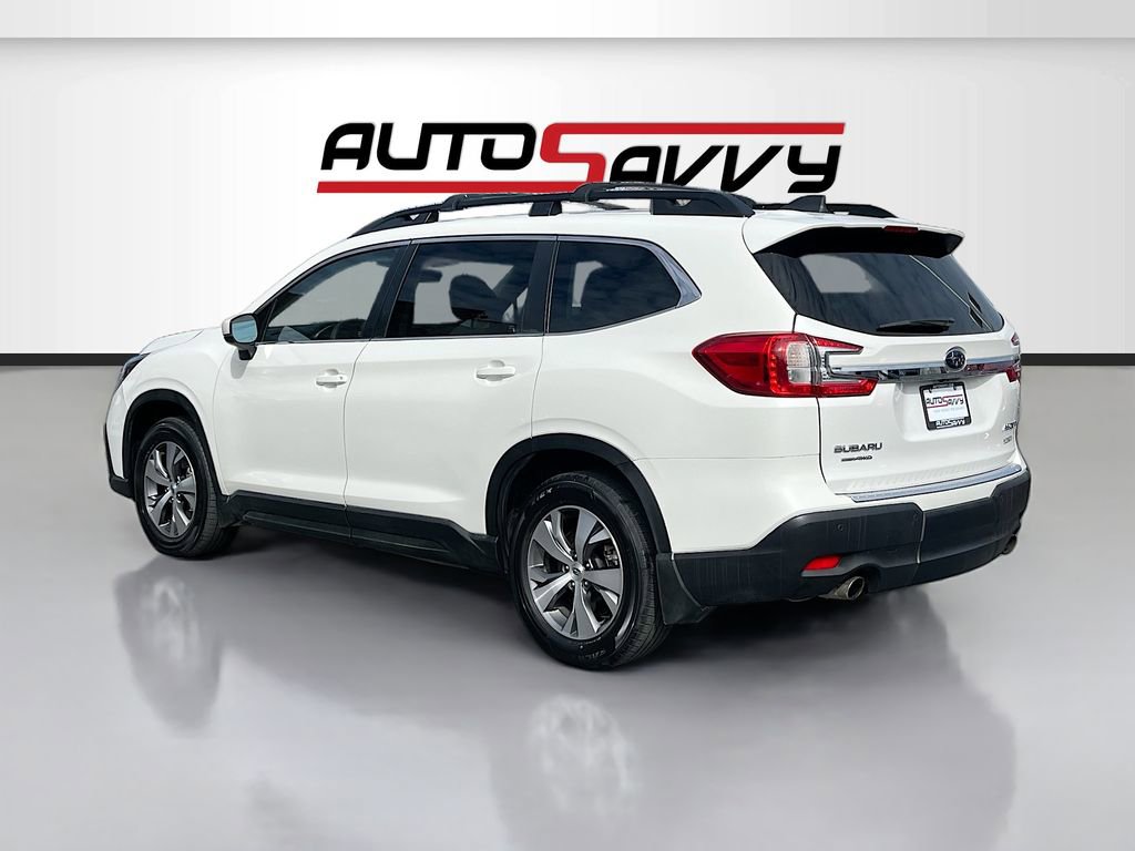 Used 2024 Subaru Ascent Premium w/ Convenience Package image 5