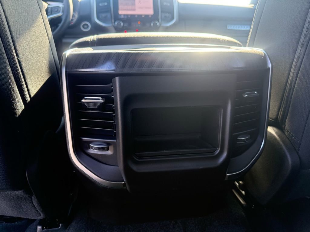 New 2026 RAM 1500 4x4 Crew Cab image 34