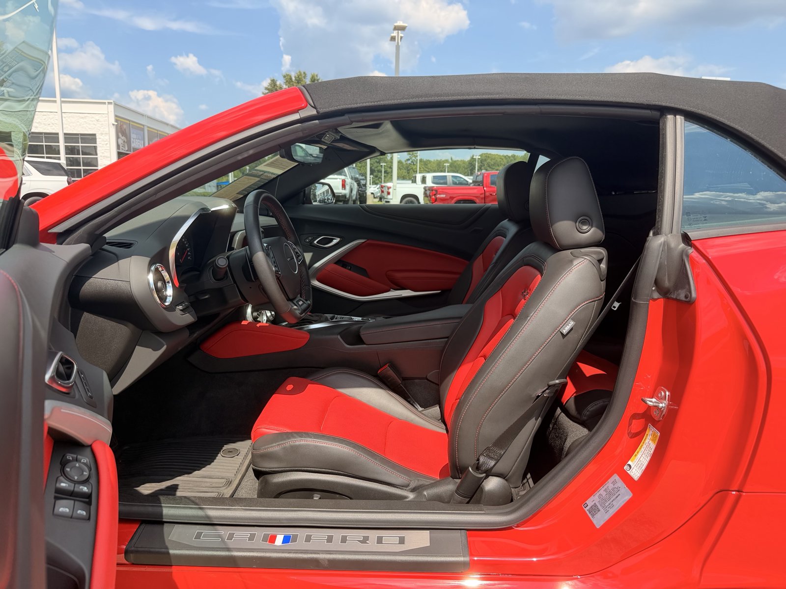 Used 2023 Chevrolet Camaro SS RWD image 14
