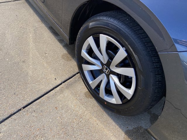 Used 2025 Honda Civic LX image 32
