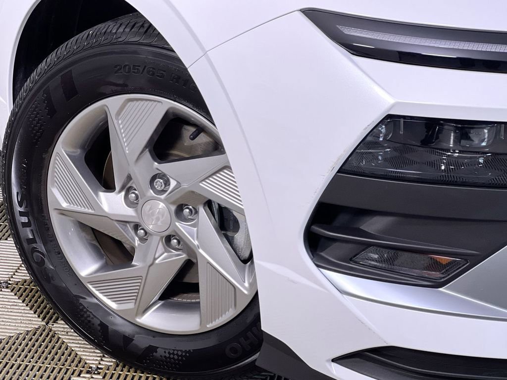 Used 2025 Hyundai Sonata SE image 12