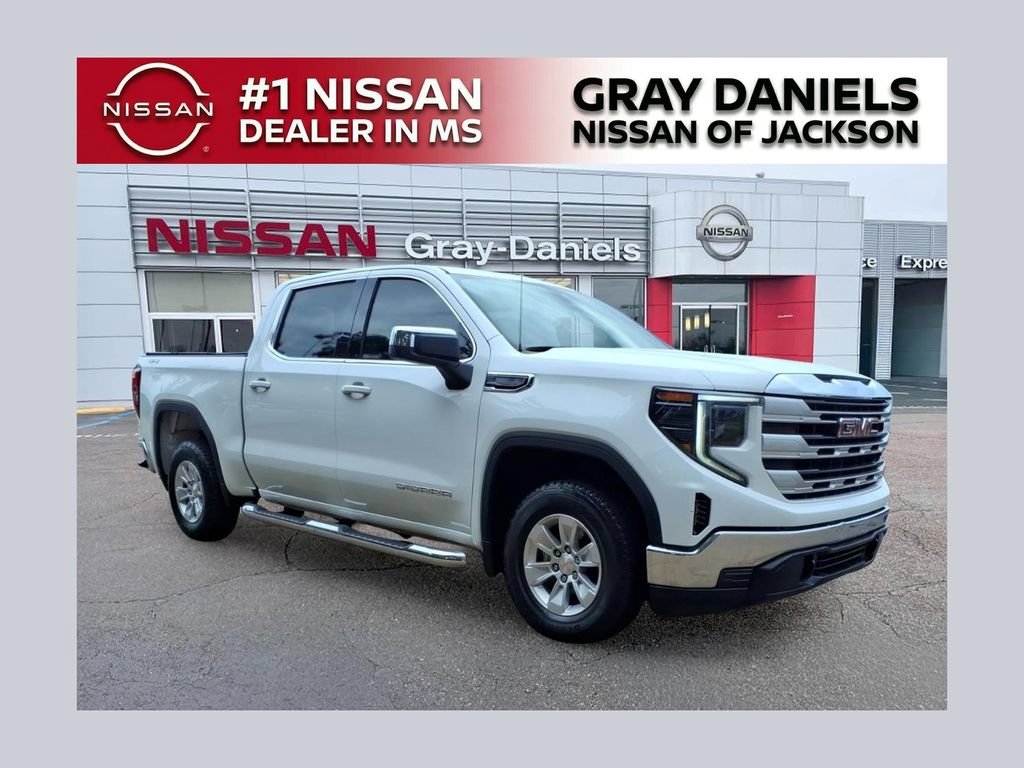 Used 2022 GMC Sierra 1500 SLE AWD/4WD image 1