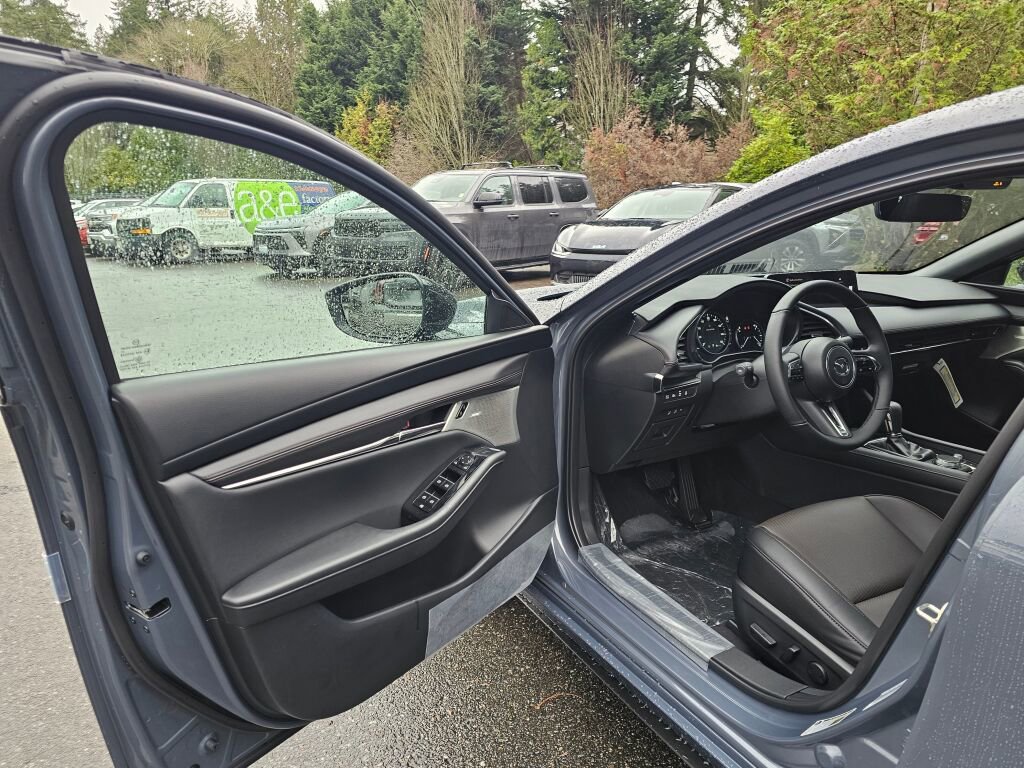 New 2026 MAZDA MAZDA3 Hatchback w/Premium Plus Pkg AWD/4WD image 22