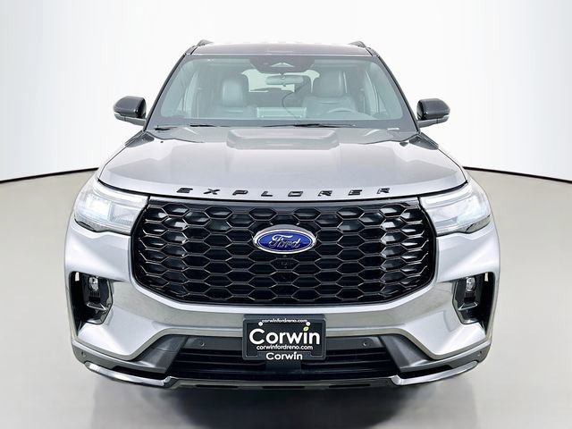 New 2026 Ford Explorer ST-Line image 2