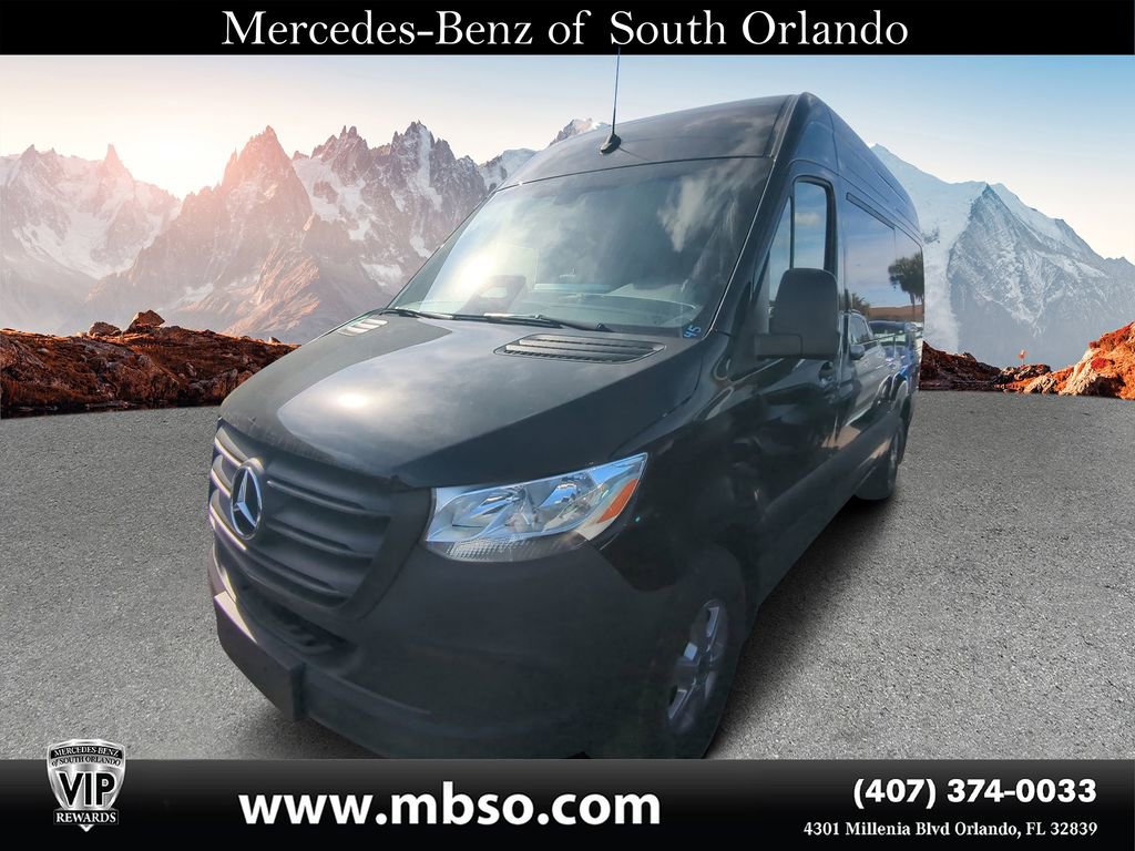 Used 2025 Mercedes-Benz Sprinter 2500 image 19