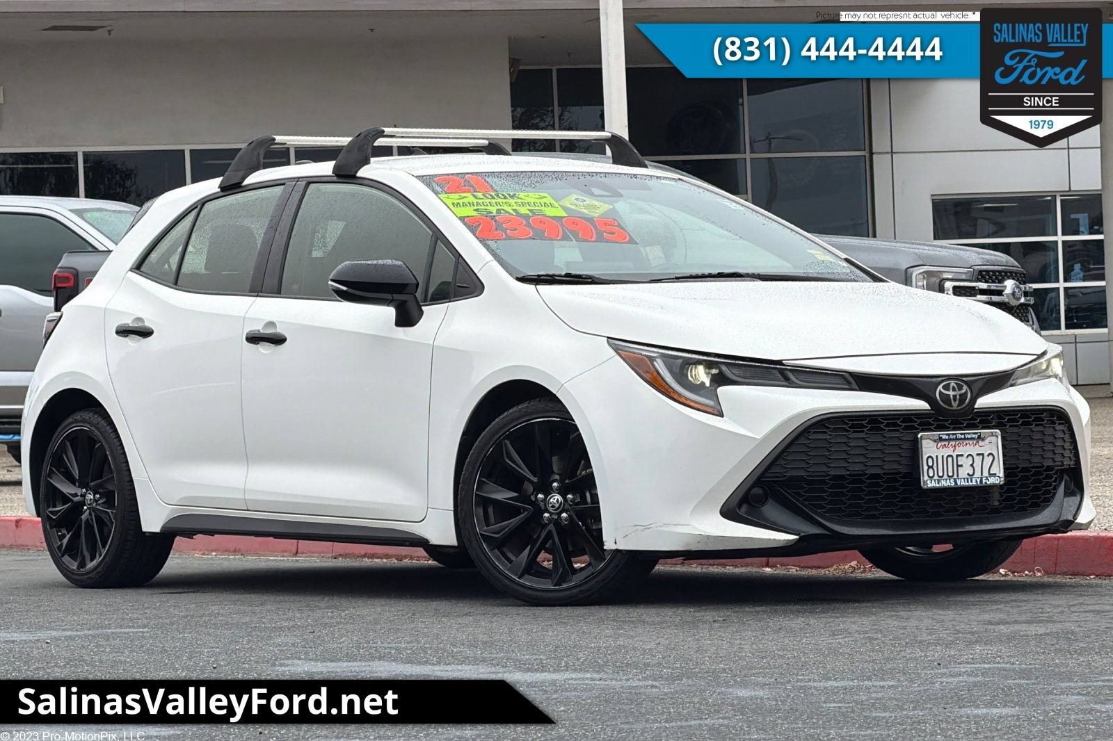 Used 2021 Toyota Corolla SE w/ Carpet Mat Package (TMS) FWD image 1
