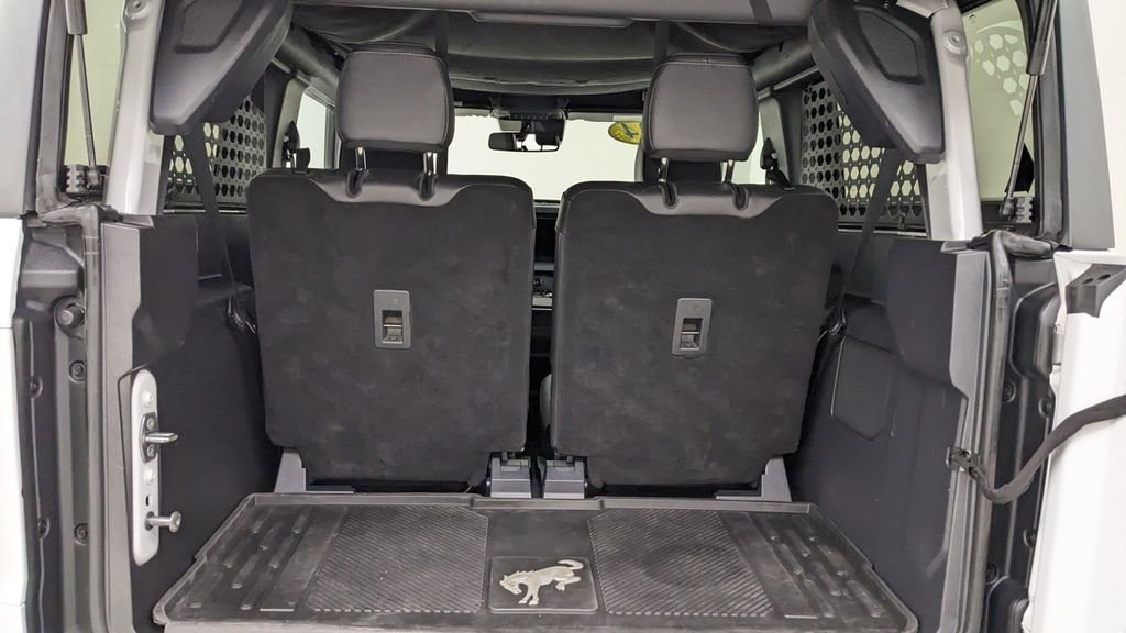 Certified 2024 Ford Bronco Black Diamond image 7