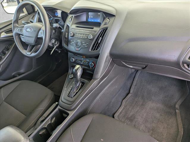 Used 2015 Ford Focus SE image 21