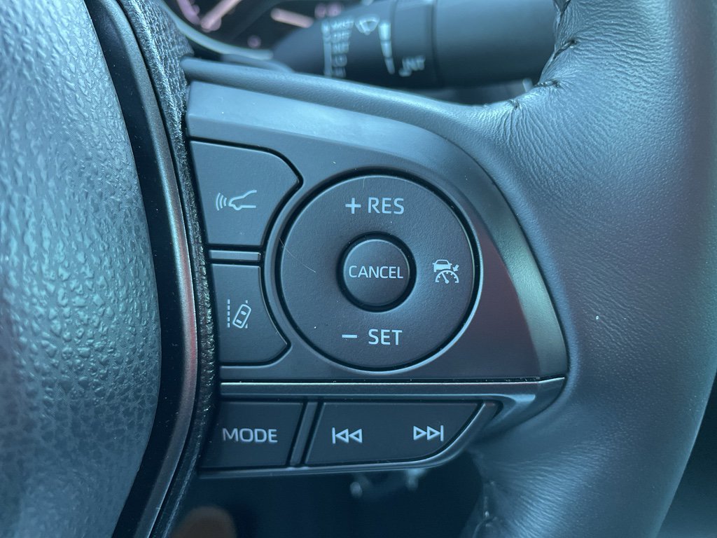 Used 2024 Toyota Camry SE image 13