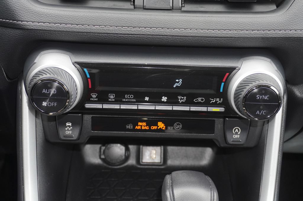 Certified 2024 Toyota RAV4 XLE FWD image 16