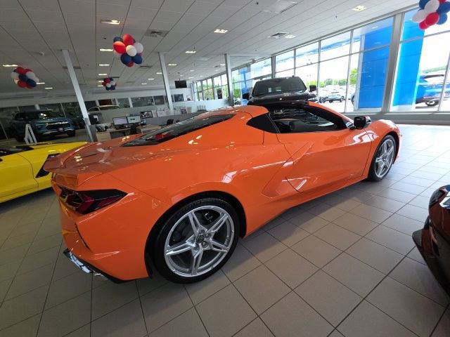 Used 2023 Chevrolet Corvette Stingray Coupe w/ 1LT RWD image 3