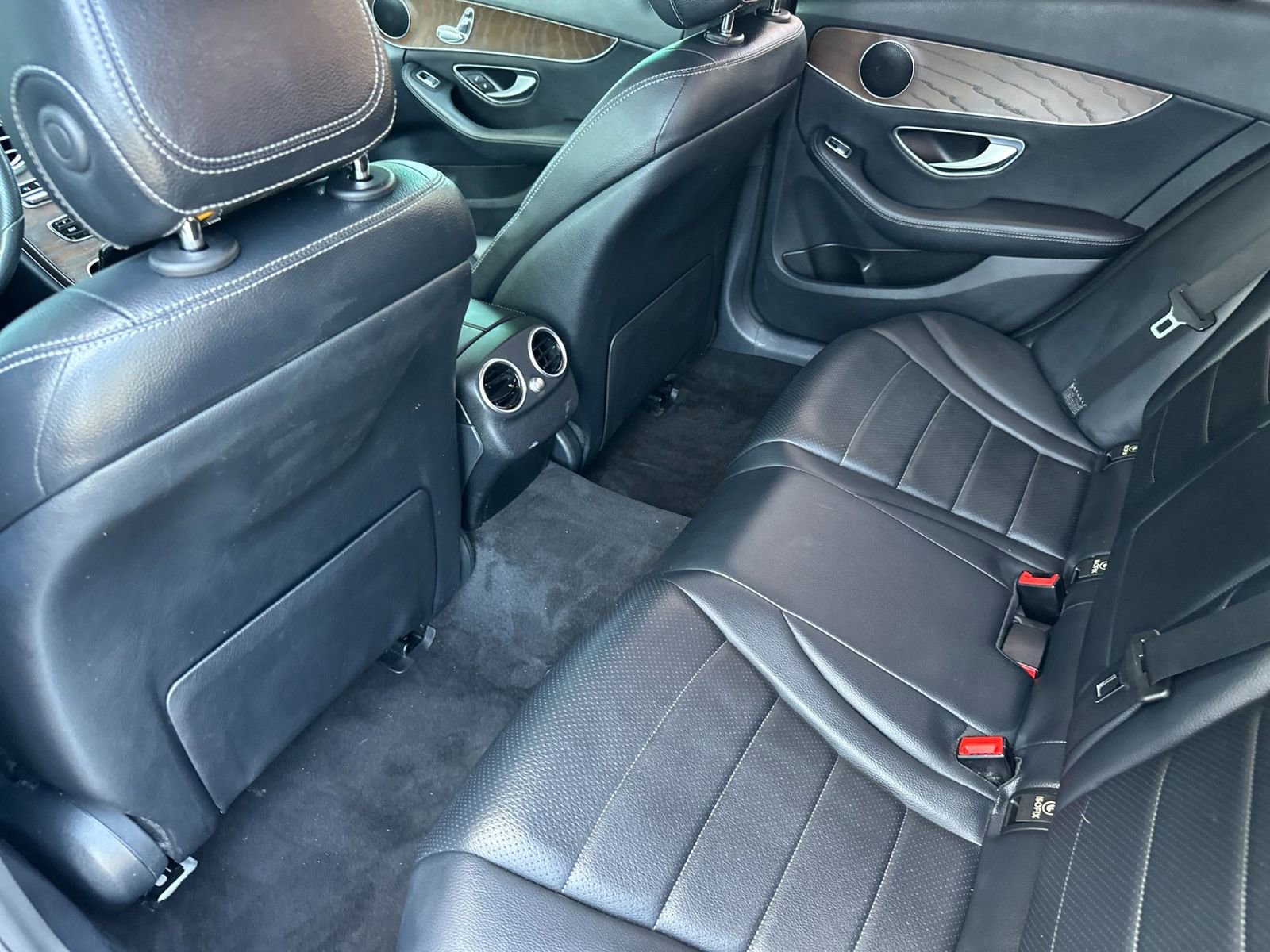 Used 2017 Mercedes-Benz C 300 Sedan image 12