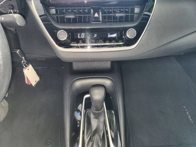 Used 2024 Toyota Corolla LE FWD image 19