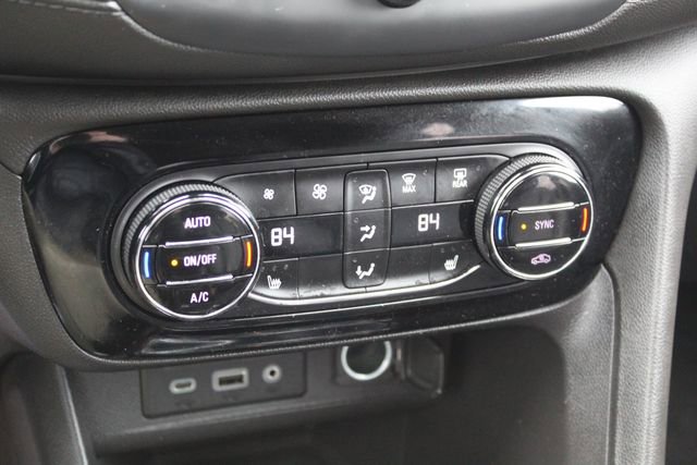 Used 2020 Buick Encore GX Essence w/ Experience Buick Package AWD/4WD image 25