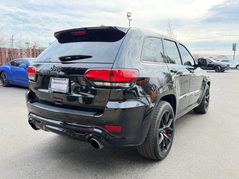 Used 2018 Jeep Grand Cherokee SRT image 5
