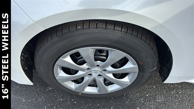 New 2026 Toyota Corolla LE image 32