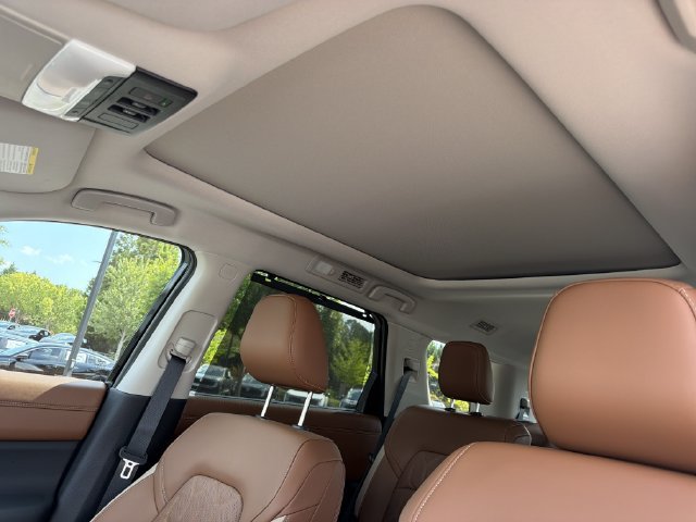 New 2026 Nissan Pathfinder Platinum FWD image 37