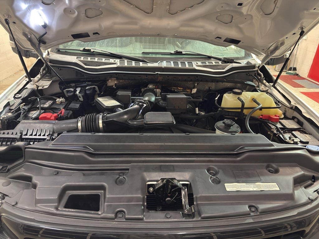 Used 2021 Ford F350 Lariat image 33