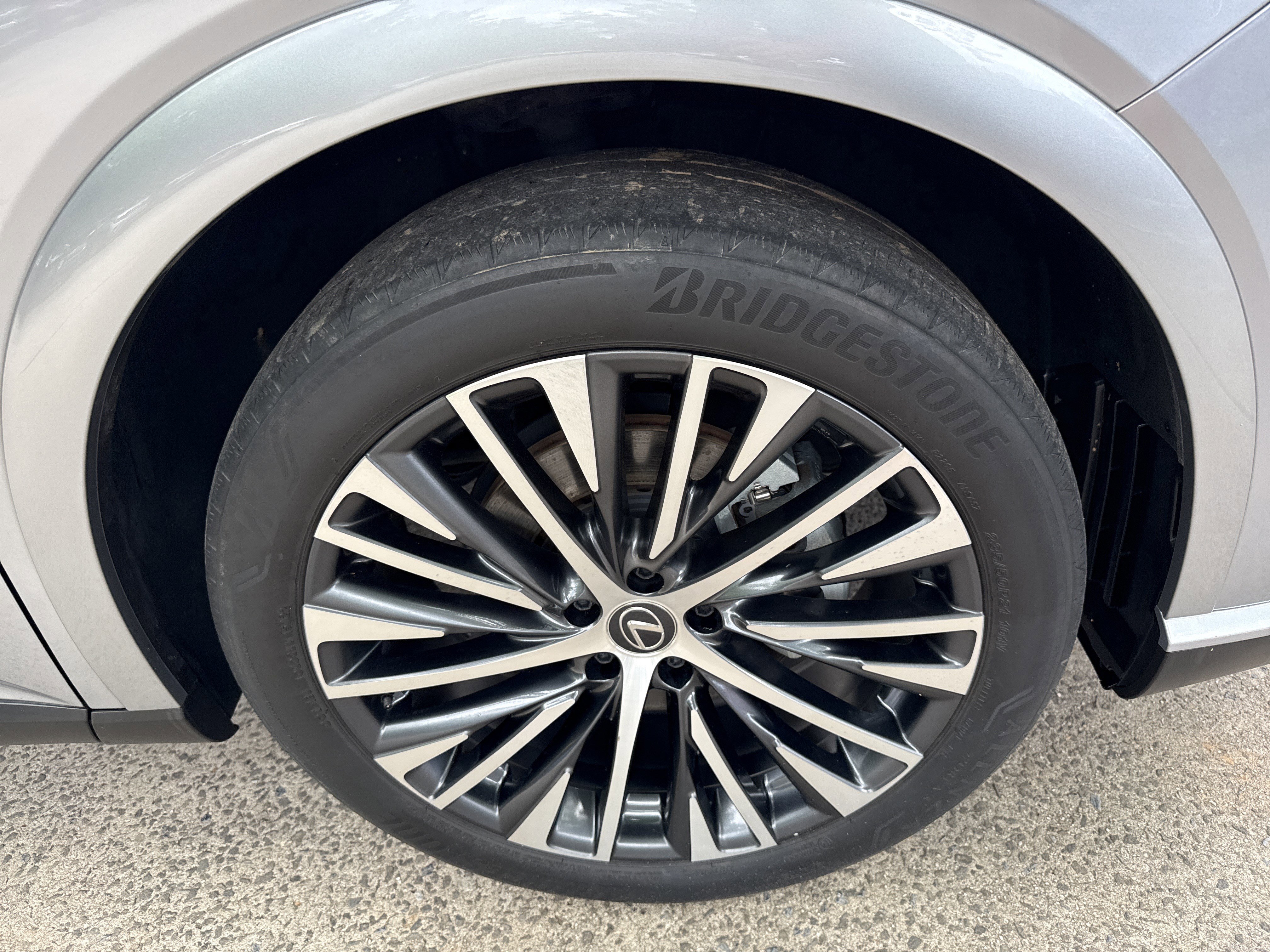 Used 2023 Lexus RX 350 Premium Plus w/ Cold Area Package FWD image 12