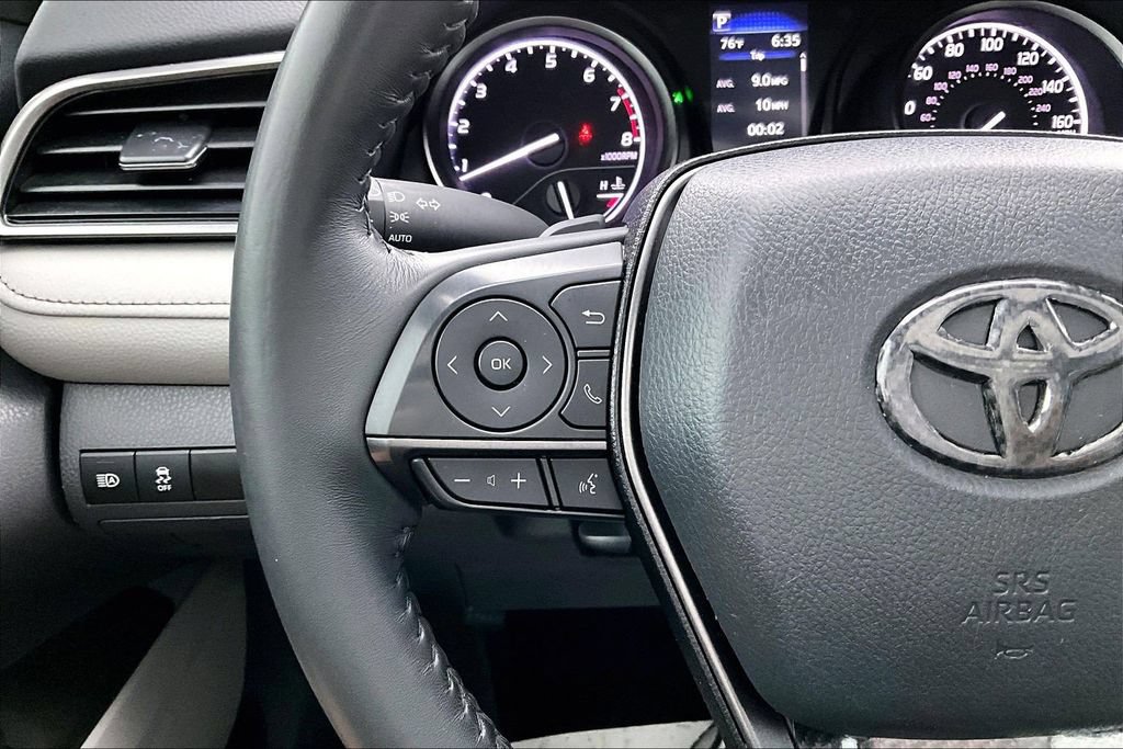 Used 2024 Toyota Camry SE FWD image 17