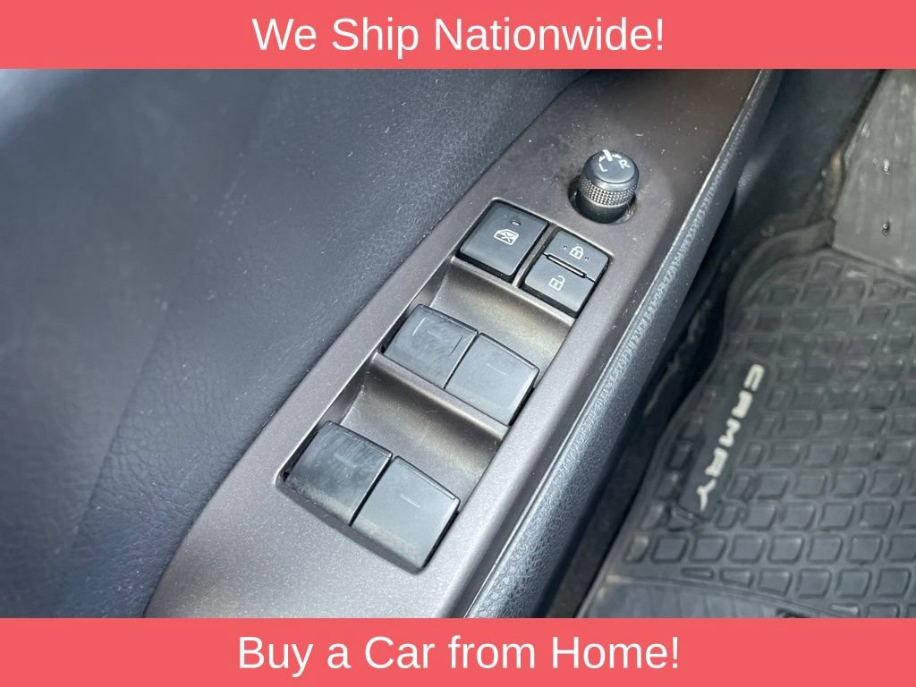 Used 2024 Toyota Camry SE FWD image 21