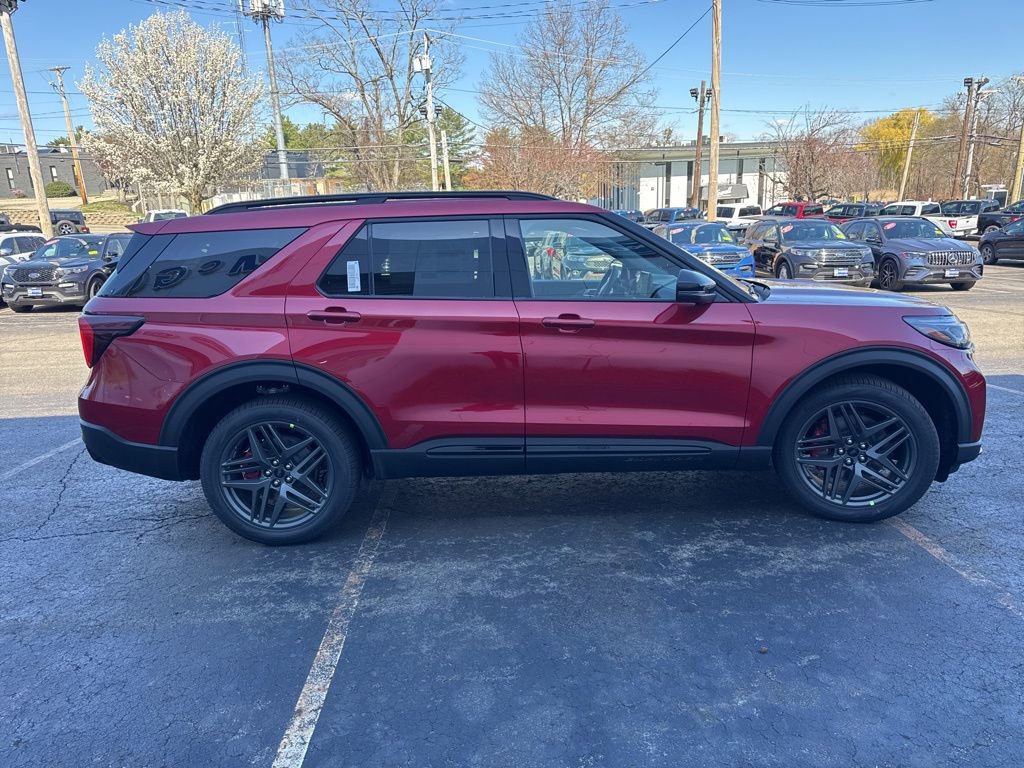 New 2026 Ford Explorer ST AWD/4WD image 4