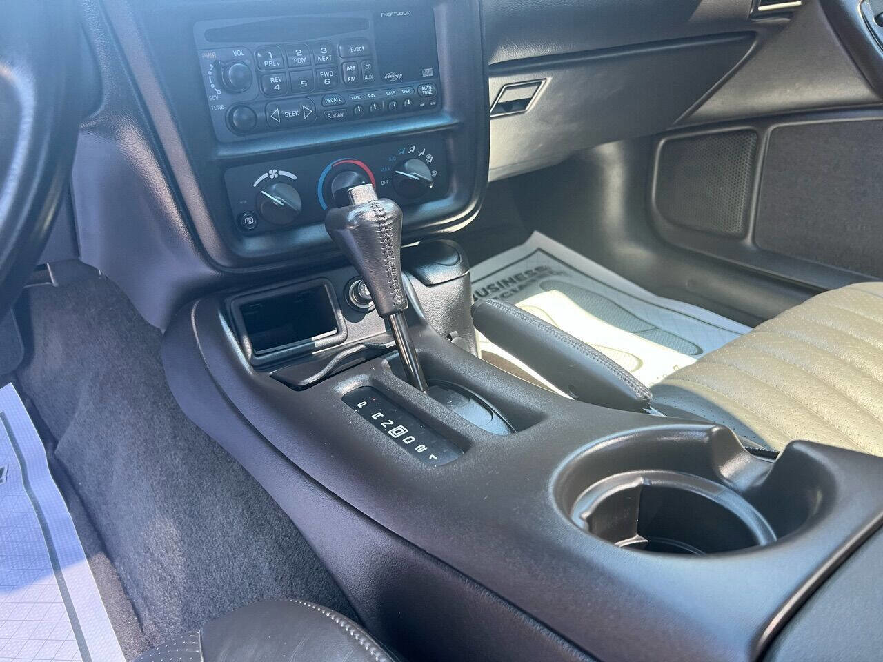 Used 2002 Chevrolet Camaro Z28 w/ Preferred Equipment Group 2 image 90