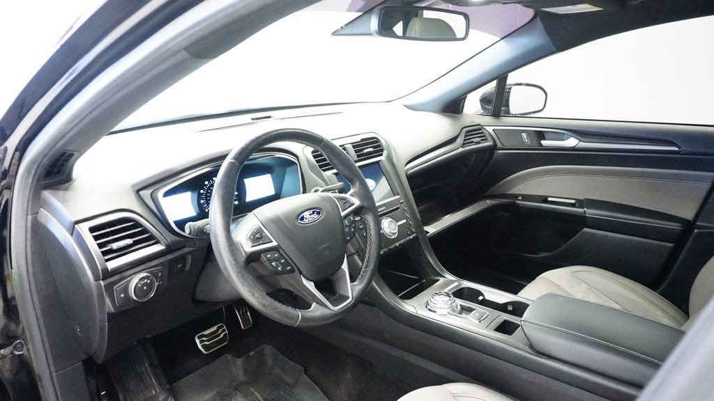 Used 2017 Ford Fusion Sport w/ Equipment Group 401A image 23