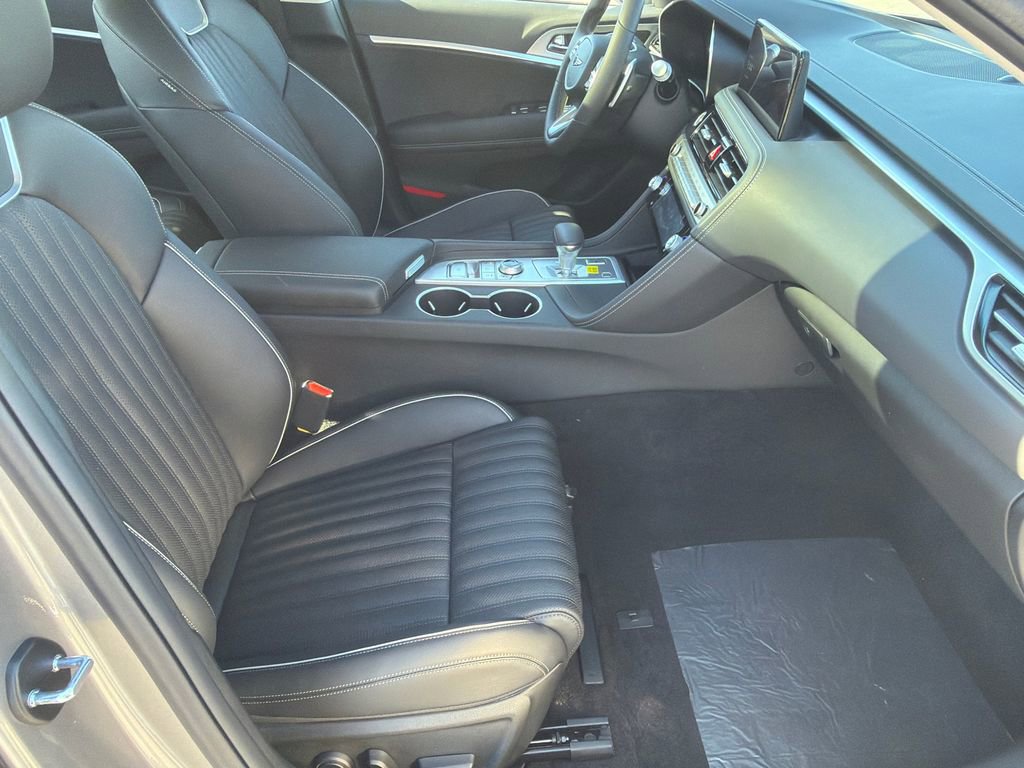 New 2026 Genesis G70 2.5T Prestige image 13