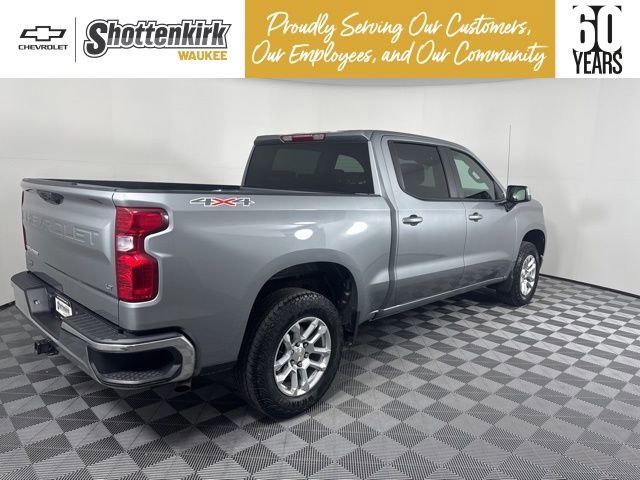 Used 2024 Chevrolet Silverado 1500 LT image 2