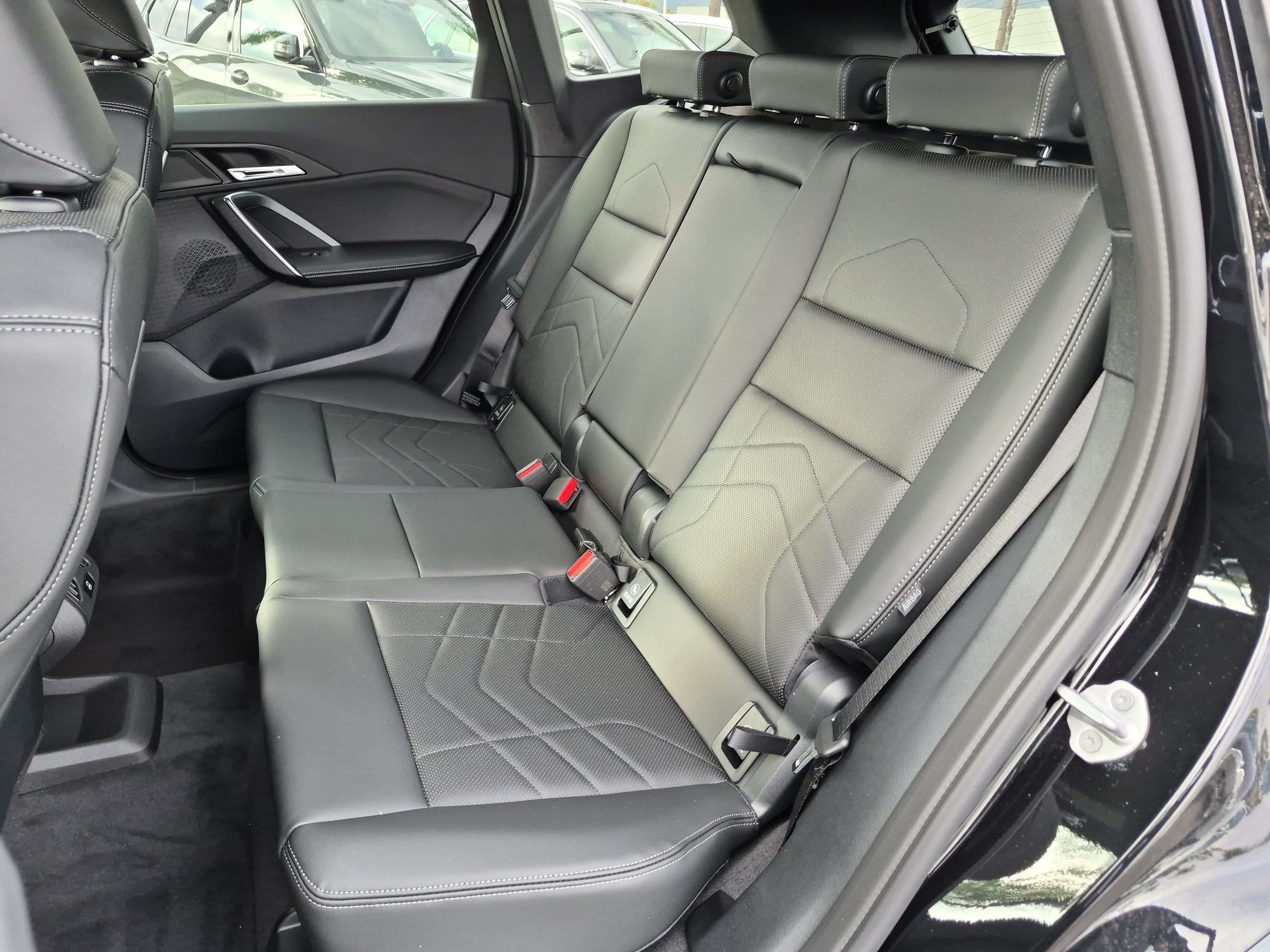 New 2027 BMW X1 xDrive28i AWD/4WD image 31