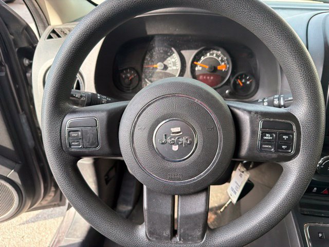 Used 2015 Jeep Patriot Sport w/ Power Value Group FWD image 22