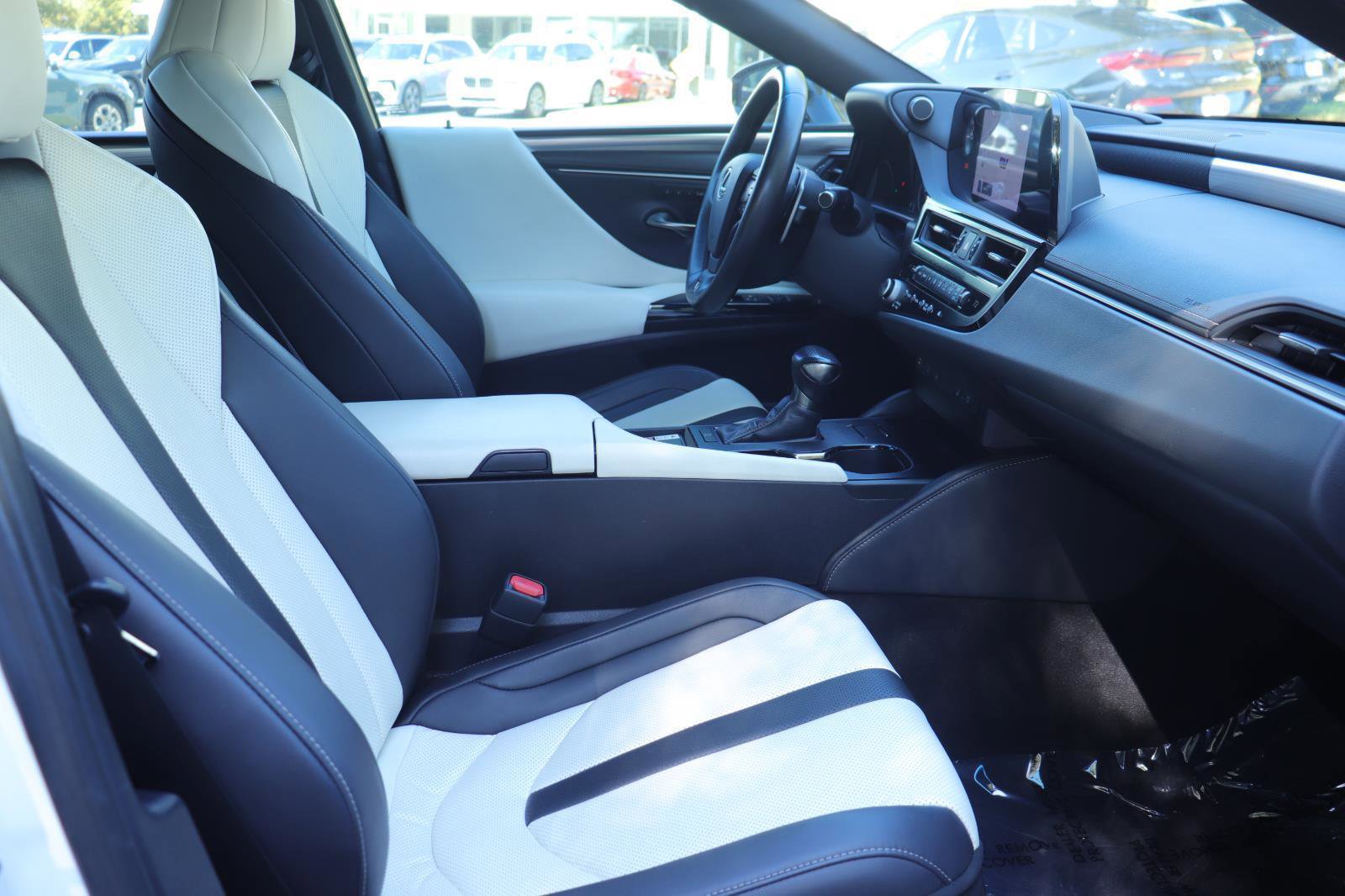 Used 2023 Lexus ES 350 F Sport image 21