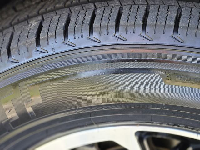 Used 2023 Ford Expedition Max XLT image 11