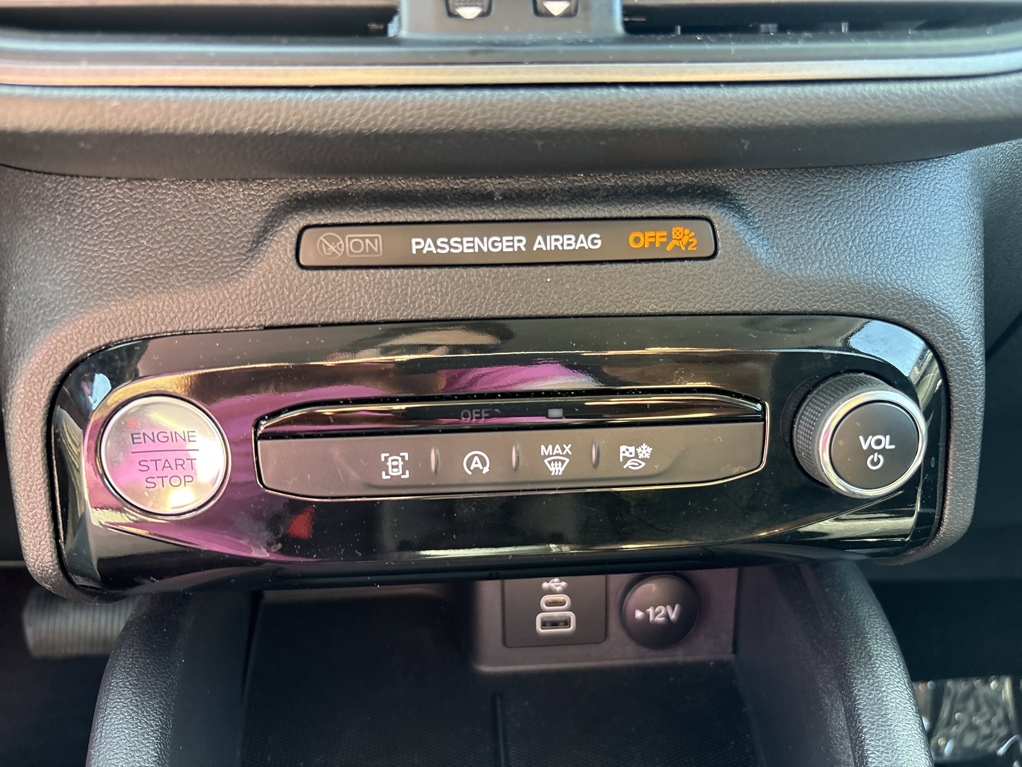 Certified 2026 Ford Escape Active w/ Tech Pack #1 AWD/4WD image 30